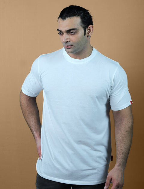 White Color Half Sleeve Unisex Casual Regular fit T-Shirt Crew Neck - Saabu mode